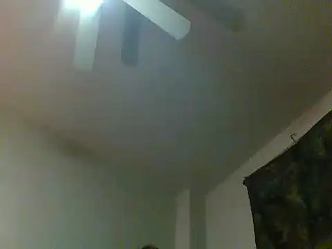 Snapshot of thefire420 chatting on 2, 2, 2025 thefire420 online show from 2, 2, 2025