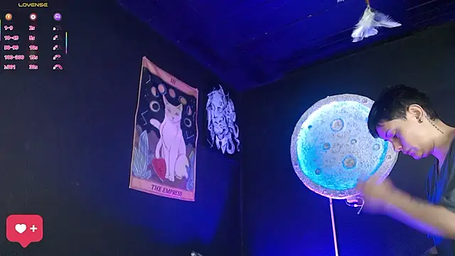 Snapshot of girl_intense444 chatting on 7, 2, 2026 girl intense444 online show from 7, 2, 2026