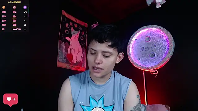 girl intense444 online show from 4, 4, 2026