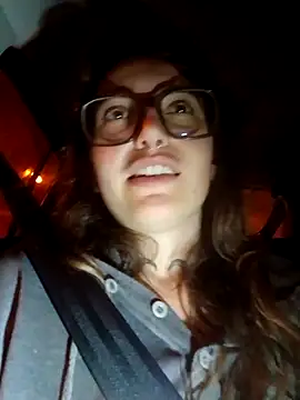 Snapshot of Blulilla69 chatting on 17, 10, 2025 Blulilla69 online show from 17, 10, 2025