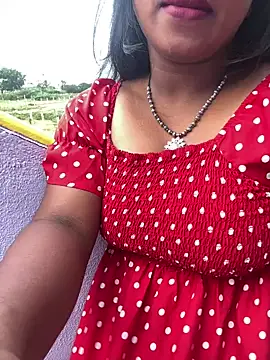 Dhiyapink online show from 20, 1, 2025