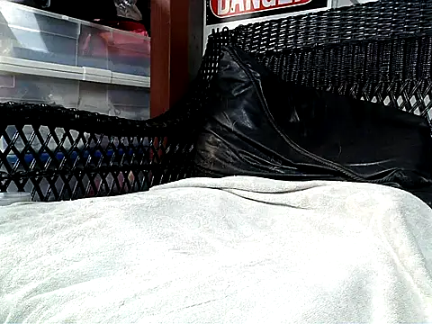 HungHawaiian808xh online show from 18, 9, 2025