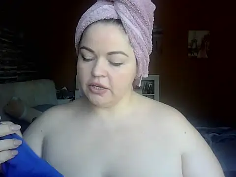 Snapshot of cute__cherry chatting on 10, 2, 2026 cute cherry online show from 10, 2, 2026