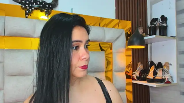 bigass monic online show from 13, 9, 2025