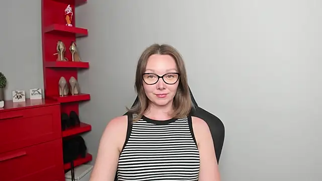 Cookie zoe online show from 25, 5, 2026