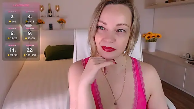Tilly Eliot online show from 20, 9, 2025