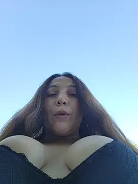 VickyHoult online show from 24, 10, 2025