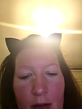 Analimado18 online show from 15, 9, 2025