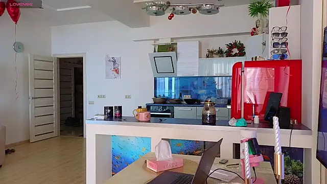 Rabbits couplee online show from 1, 3, 2025