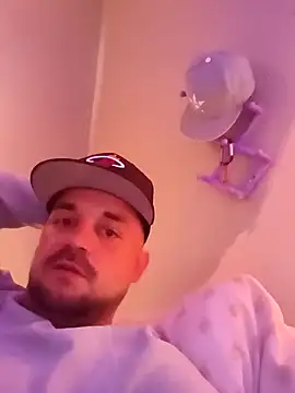 Snapshot of Jewfish420 chatting on 27, 12, 2024 Jewfish420 online show from 27, 12, 2024