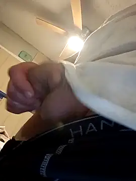 Snapshot of Jewfish420 chatting on 17, 10, 2025 Jewfish420 online show from 17, 10, 2025