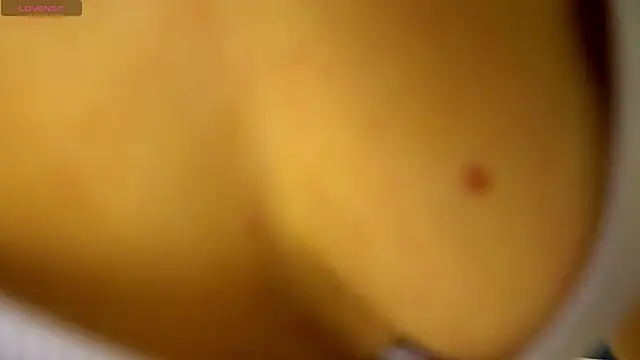 Danielle Thomas online show from 14, 12, 2025