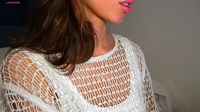 Danielle Thomas online show from 6, 2, 2026