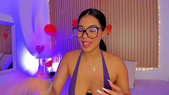 GenesisRuiz online show from 19, 2, 2025