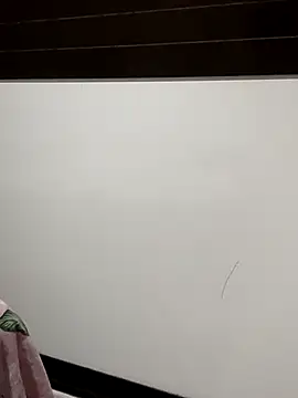 NeydeHotWife online show from 11, 4, 2026