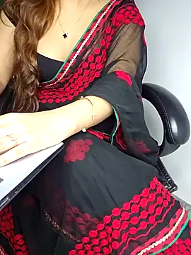 Snapshot of aliyaah_singh chatting on 22, 1, 2025 aliyaah singh online show from 22, 1, 2025