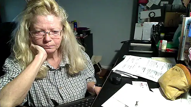 XTRAHORNYONE online show from 16, 5, 2026