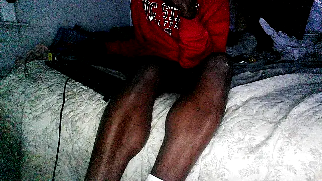 Snapshot of RinsingWood84 chatting on 12, 1, 2025 RinsingWood84 online show from 12, 1, 2025