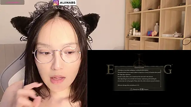 Snapshot of aliiiiiina chatting on 20, 1, 2025 aliiiiiina online show from 20, 1, 2025