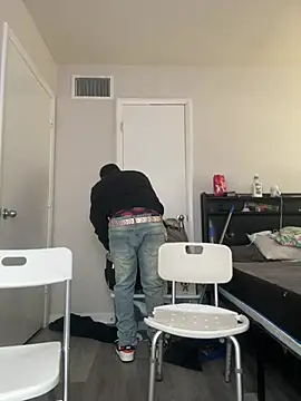 Snapshot of DancingLemonade chatting on 8, 1, 2025 DancingLemonade online show from 8, 1, 2025