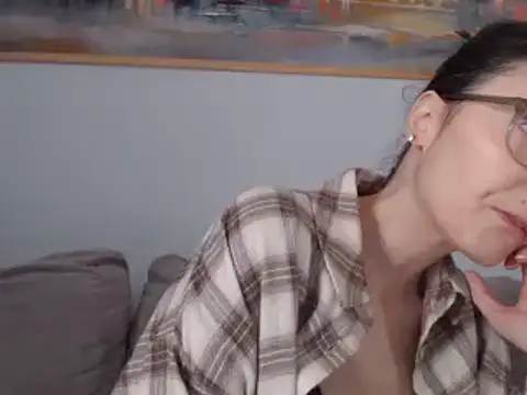 cleophee online show from 11, 3, 2025