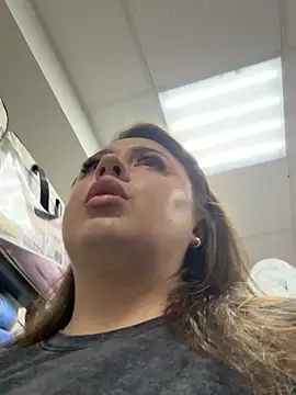 Sara Slow online show from 4, 7, 2026