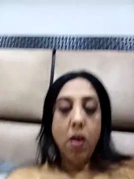 Snapshot of Mahi4luv chatting on 8, 3, 2025 Mahi4luv online show from 8, 3, 2025