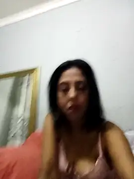 Snapshot of Mahi4luv chatting on 4, 10, 2025 Mahi4luv online show from 4, 10, 2025