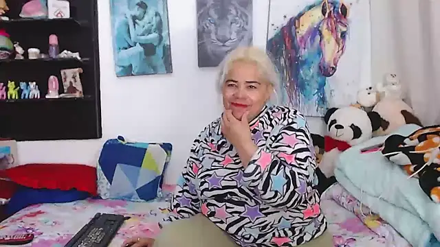 estrellita fugaz16x online show from 18, 3, 2025