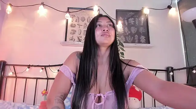 Snapshot of Pocahontas_power chatting on 21, 2, 2025 Pocahontas power online show from 21, 2, 2025