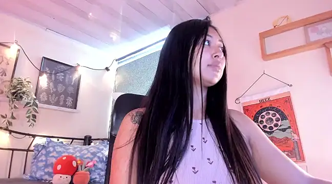 Snapshot of Pocahontas_power chatting on 14, 3, 2025 Pocahontas power online show from 14, 3, 2025