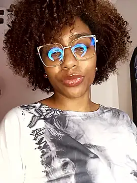 thaimy  online show from 16, 4, 2026