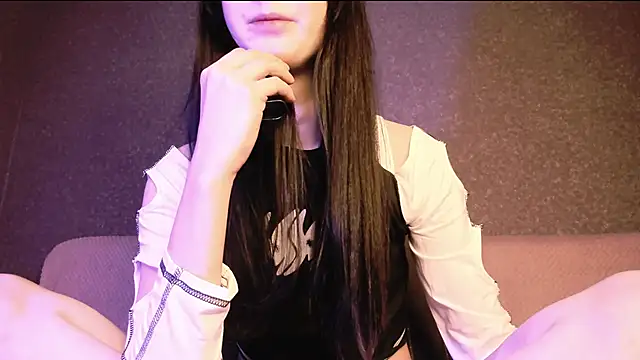 Snapshot of Alice__Aris chatting on 6, 12, 2024 Alice Aris online show from 6, 12, 2024