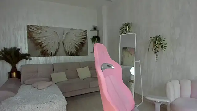 TiffanyHouston  online show from 29, 4, 2026