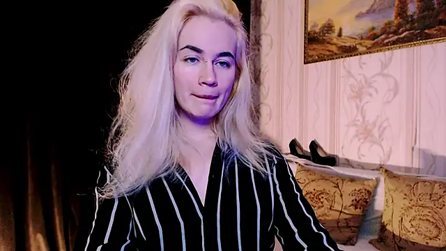 xxxcharismaaa online show from 16, 11, 2025