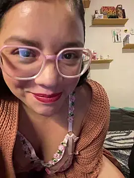 Vivi Kvsh online show from 26, 3, 2026