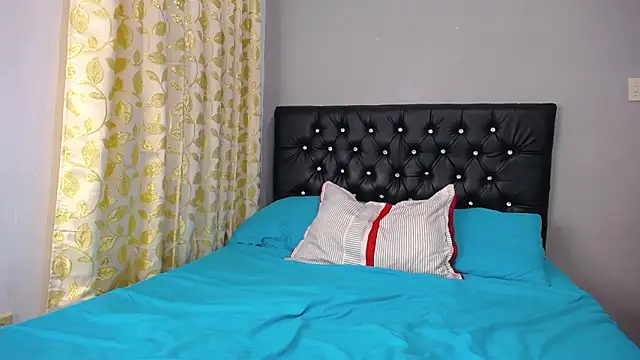 loveyouzahara2020 online show from 2, 12, 2024