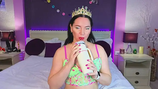 HotMilfMargo online show from 15, 3, 2026