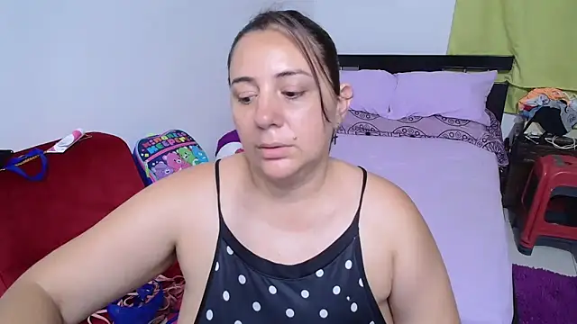 Snapshot of sexxy_ticki chatting on 15, 12, 2024 sexxy ticki online show from 15, 12, 2024