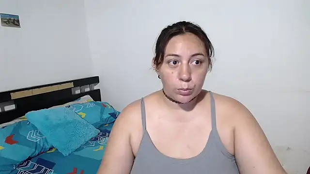 Snapshot of sexxy_ticki chatting on 17, 10, 2025 sexxy ticki online show from 17, 10, 2025