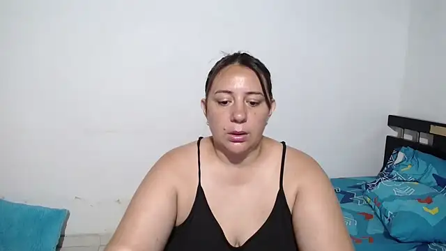 Snapshot of sexxy_ticki chatting on 21, 10, 2025 sexxy ticki online show from 21, 10, 2025