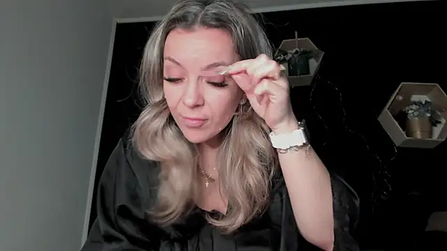 Alesys69 online show from 4, 2, 2026