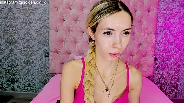 Akilla Queen online show from 30, 9, 2025