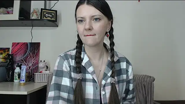 Snapshot of SugarTati chatting on 1, 3, 2025 SugarTati online show from 1, 3, 2025