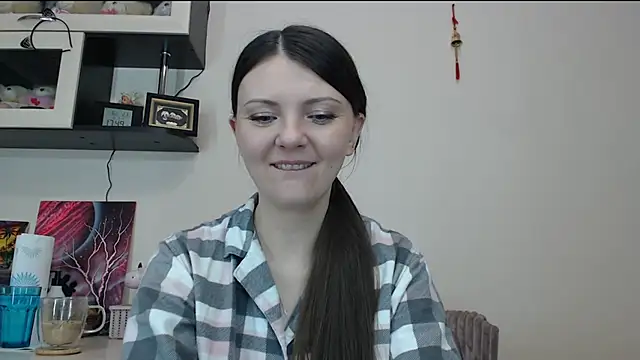 Snapshot of SugarTati chatting on 6, 3, 2025 SugarTati online show from 6, 3, 2025
