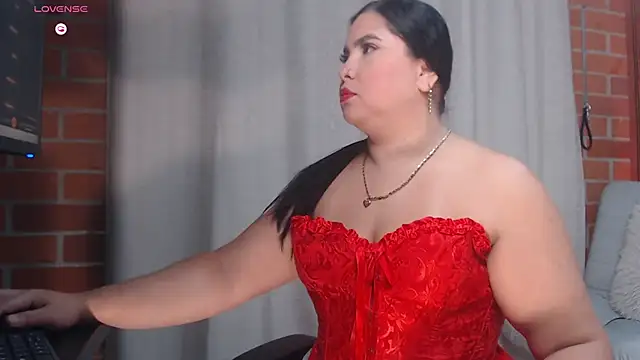 AGATHAA WHITE online show from 25, 3, 2026