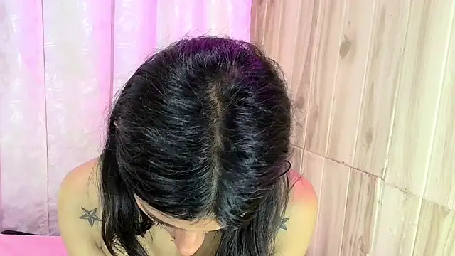 skinny Yizz online show from 27, 11, 2025