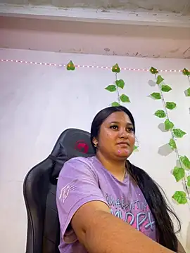 shayna all online show from 22, 6, 2026