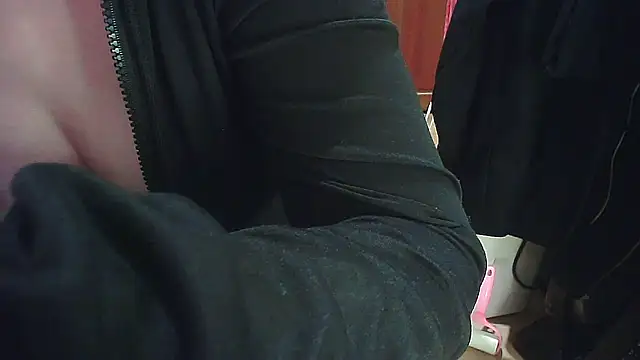 Snapshot of cindy01113520 chatting on 28, 2, 2025 cindy01113520 online show from 28, 2, 2025