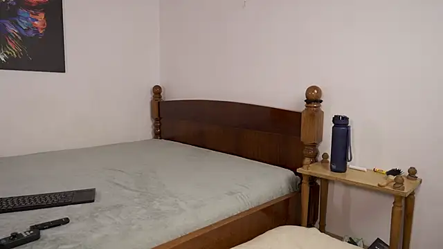 Snapshot of foxeslovefoxes chatting on 30, 10, 2025 foxeslovefoxes online show from 30, 10, 2025